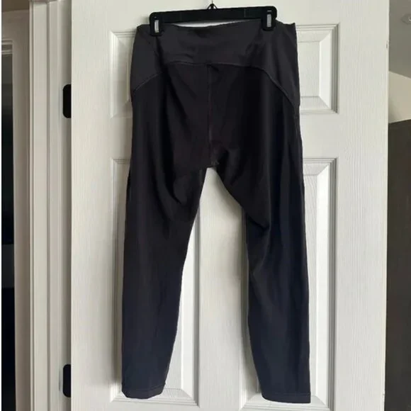 NWT Lululemon InStill High-Rise Tight 25" Black size 18 - Picture 4 of 5